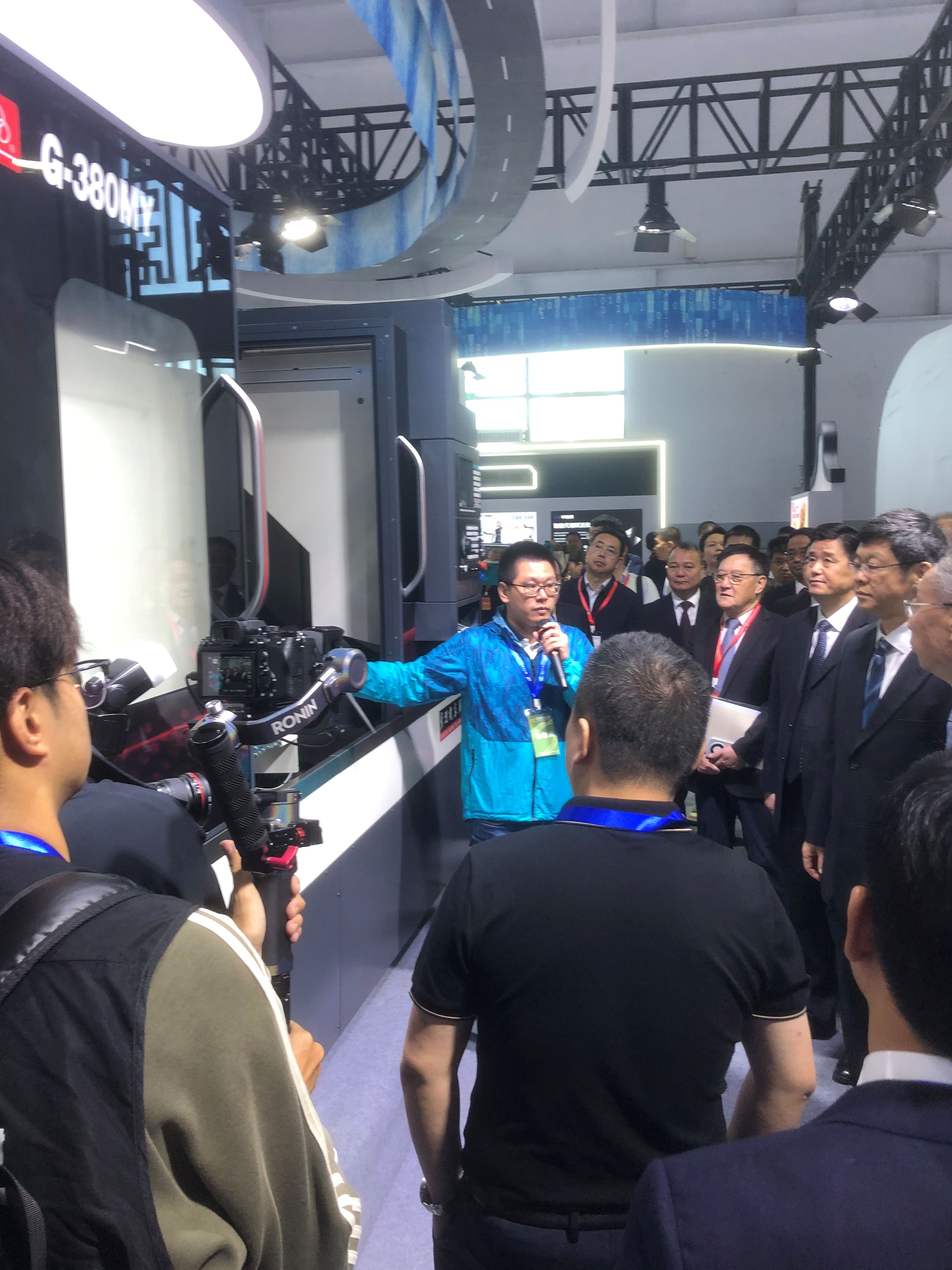 廣州機(jī)床廠公司參加第十三屆海峽兩岸機(jī)械產(chǎn)業(yè)博覽會(圖2)